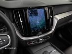 Volvo XC 60 Recharge T6 AWD AT Core - 17