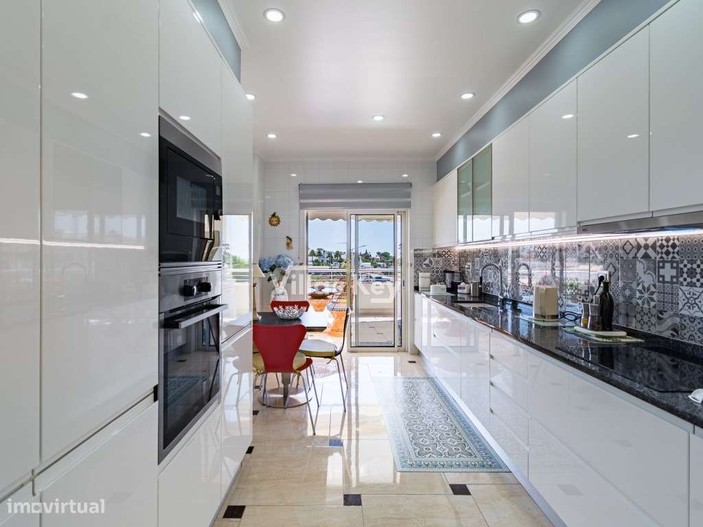 Apartamento luxuoso a beira mar com vista mar e piscina, em Lagos/A...-12