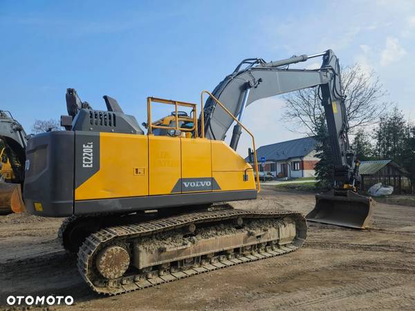 Volvo EC220EL - 7