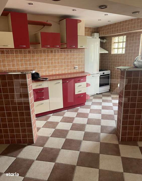 Apartament 4 camere, 65 mp, zona Alexandru cel Bun - Imagine principală: 5/8