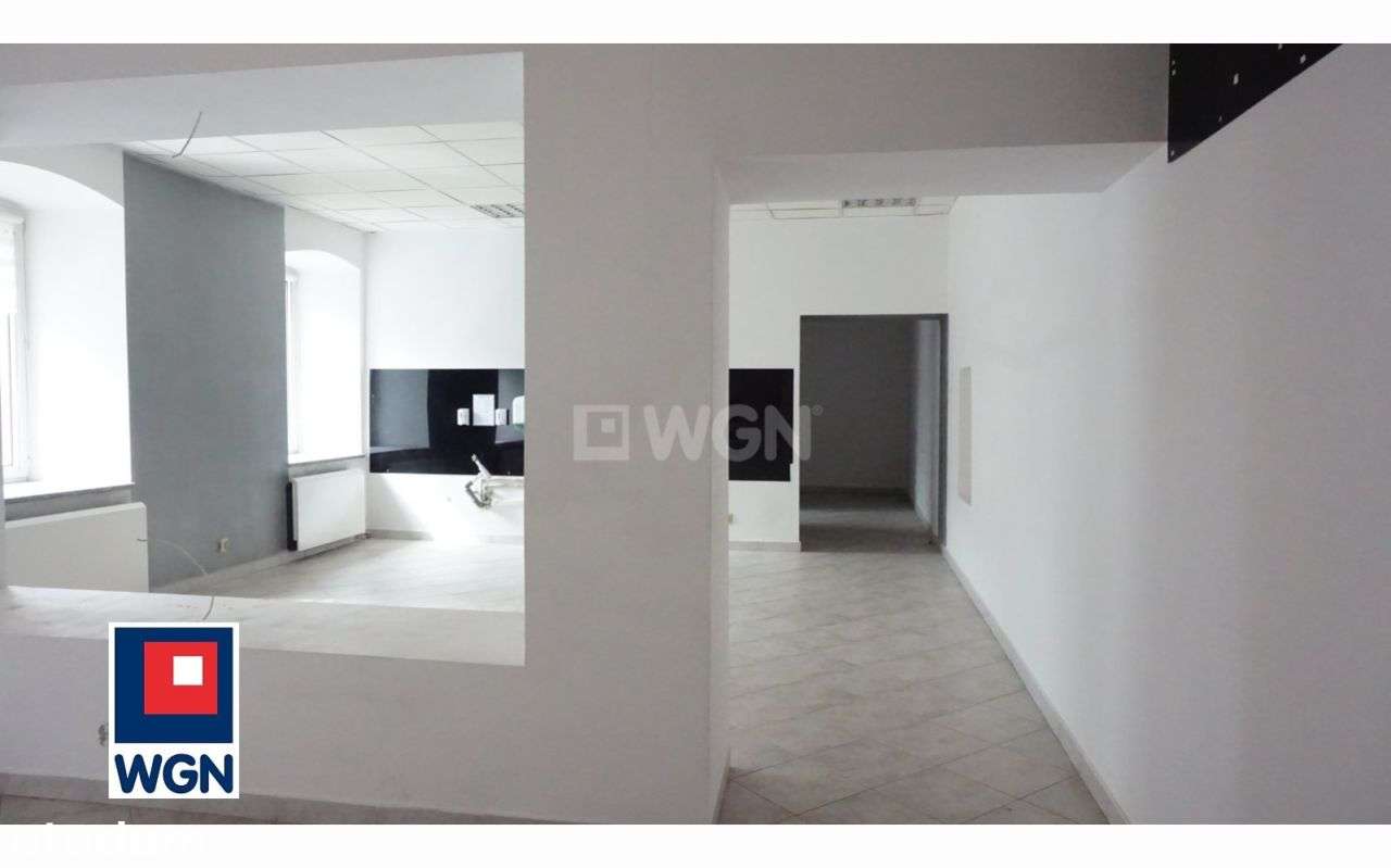 Lokal użytkowy, 90 m², Częstochowa