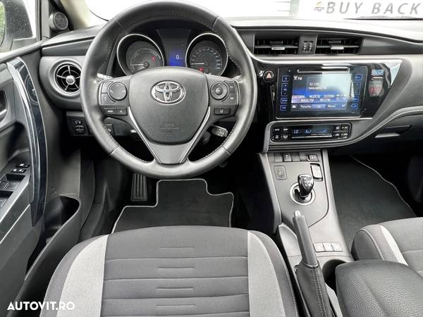 Toyota Auris 1.8 L VVT-i Hybrid Luna - 7