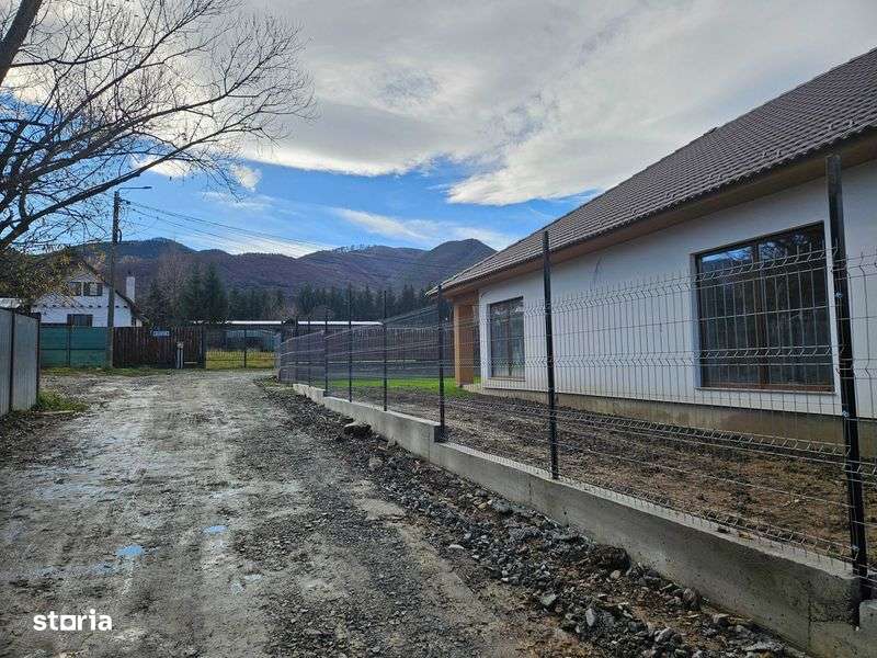 Vand casa Tocile - Imagine principală: 4/8