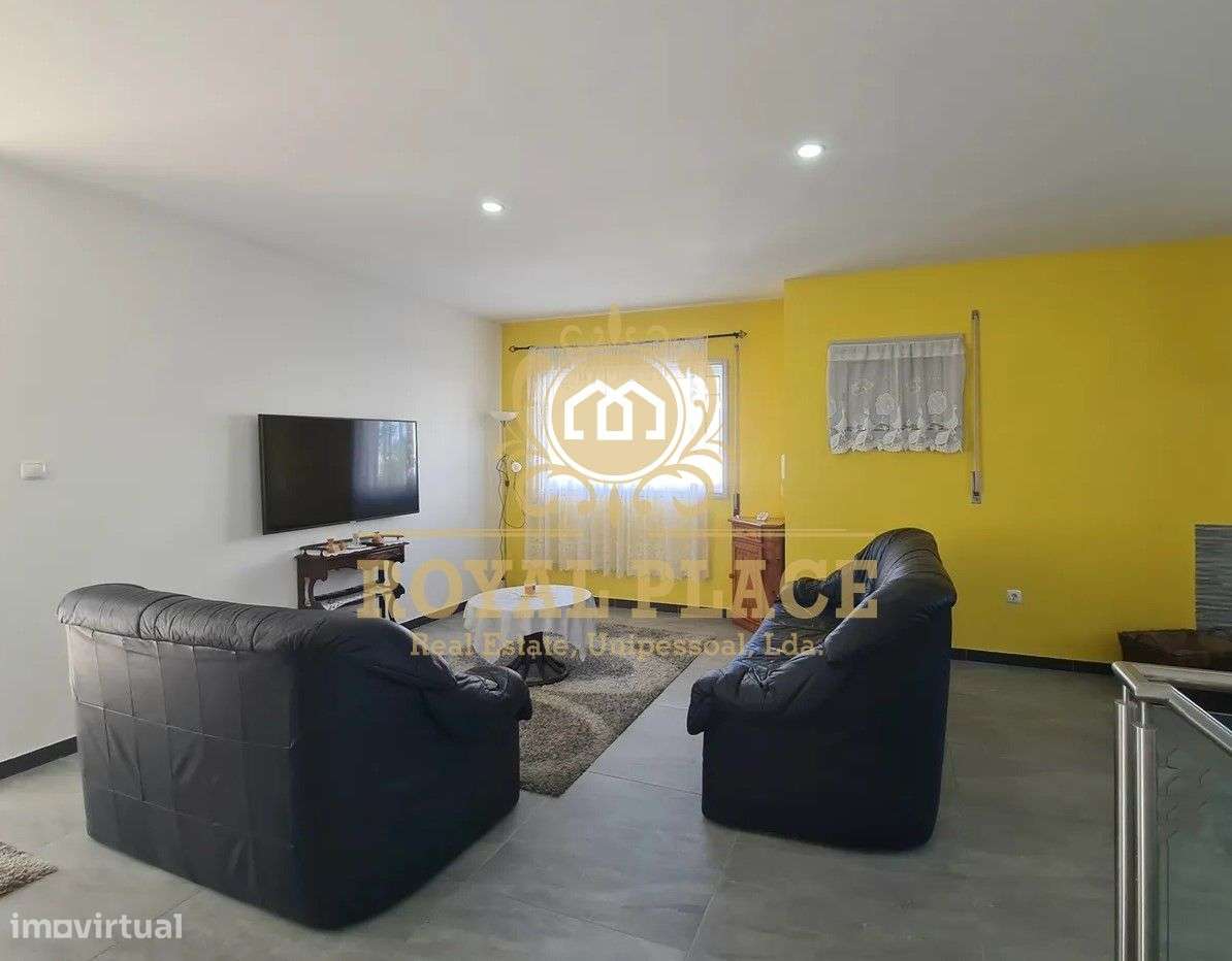 Moradia Isolada T3 + 1 em Lourosa-12