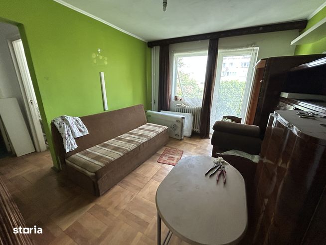Vand apart.2 cam.Romanilor,et.4/4,cu gaz introdus-1