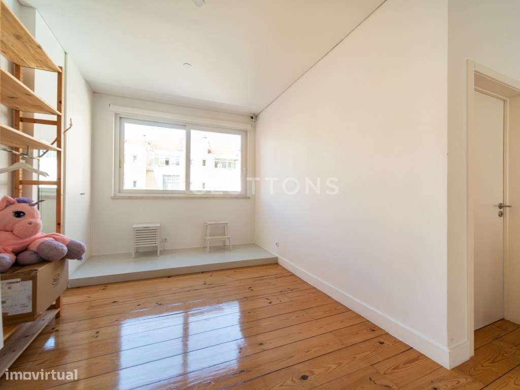 Moradia T4, 4 pisos, terraço, no coração de Campo de Ourique, Lisboa-17