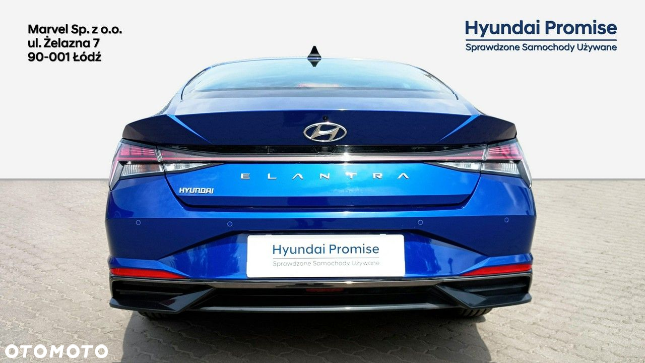 Hyundai Elantra - 6