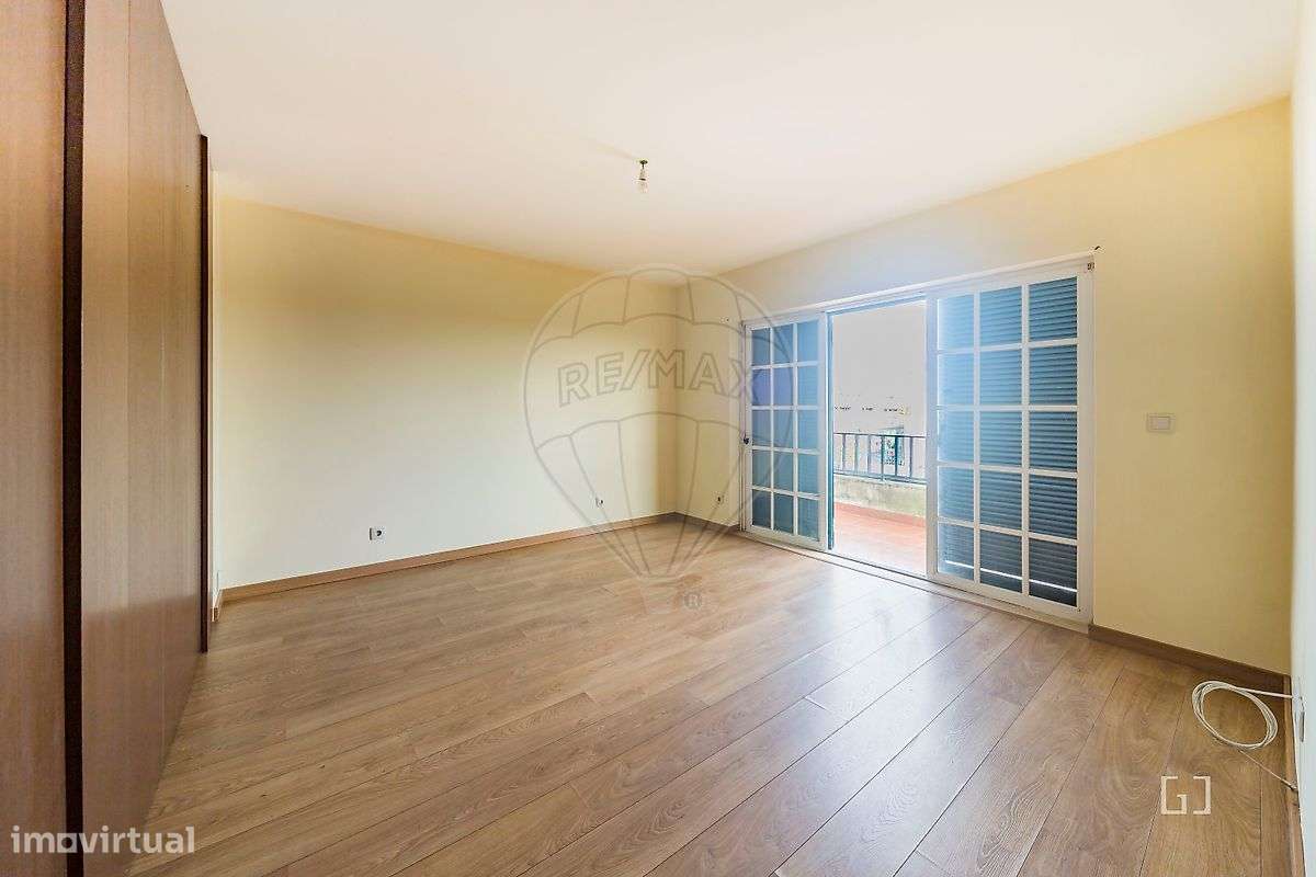 Moradia T5 para venda-28