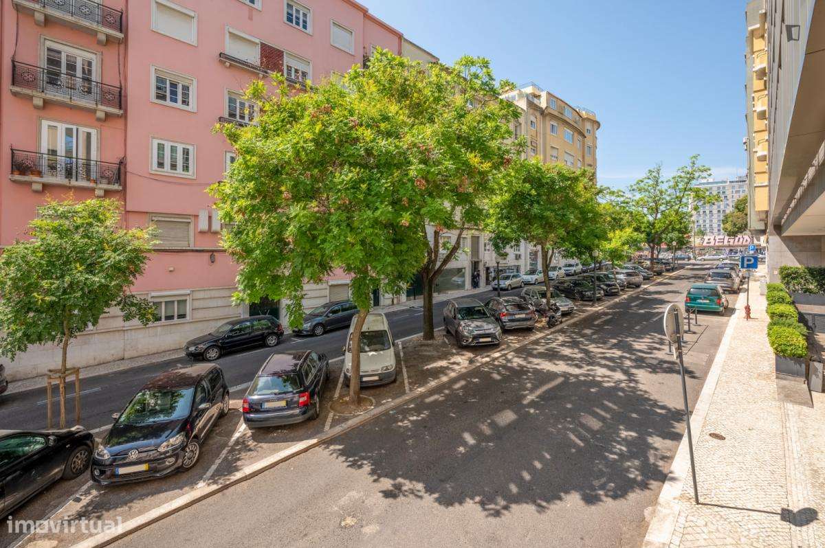 Quarto - localizado em Marquês de Pombal Lisbon - Grande imagem: 5/7