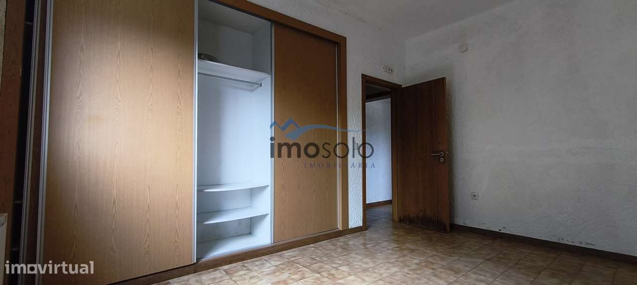 Moradia T6 em Palmaz, Oliveira de Azeméis-11