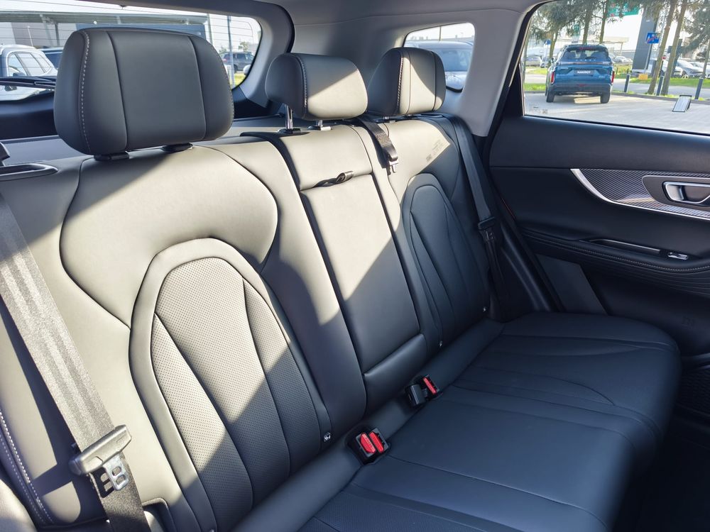Chery Tiggo-7 1.6 T Gdi Prestige Awd DCT 1 598 cm³ Benzyna 147 KM — zdjęcie 6