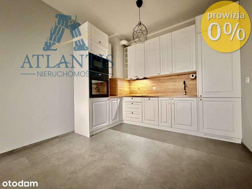 Dwa pokoje na Szwderowie, Komórka i miejsce-2