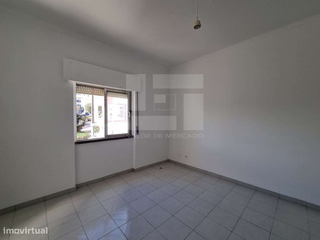 APARTAMENTO T2 - BARCARENA - Grande imagem: 5/28