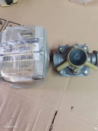 Valvula travagem ar nissan atleon  40311-9X600 - 1