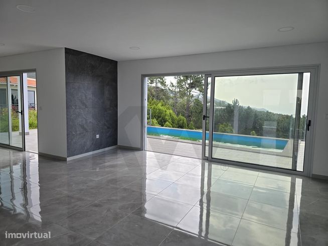 Moradia T3 com Piscina e Vista Mar nos Prazeres | Calheta-9