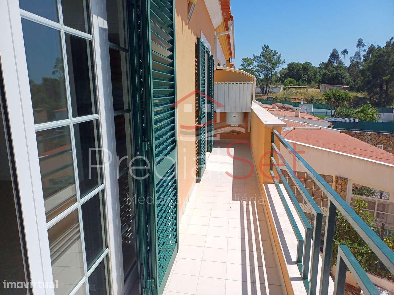 Moradia T4 Piscina-Setúbal-11