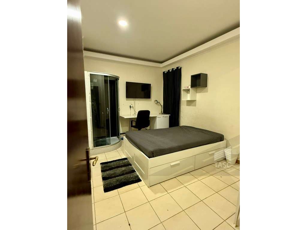 Apartamento T5 para rentabilidade-5