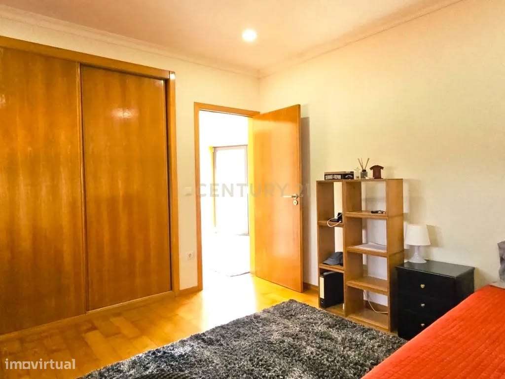 Moderna Moradia T4 com Piscina em Aldreu, Barcelos-28