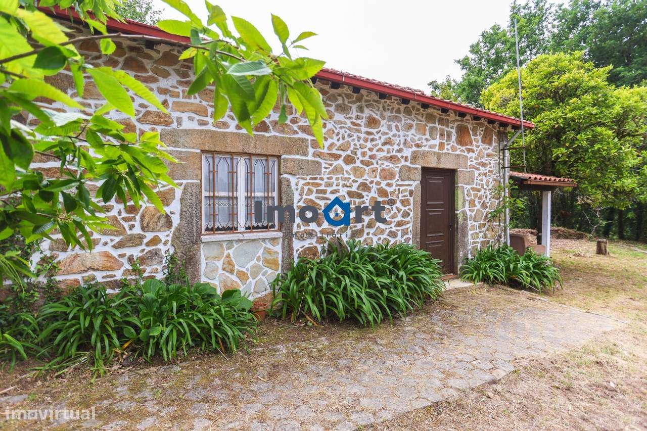 Quinta/Moradia em Pedra com 5.500 m² de Terreno em Fornelos – Ponte-22