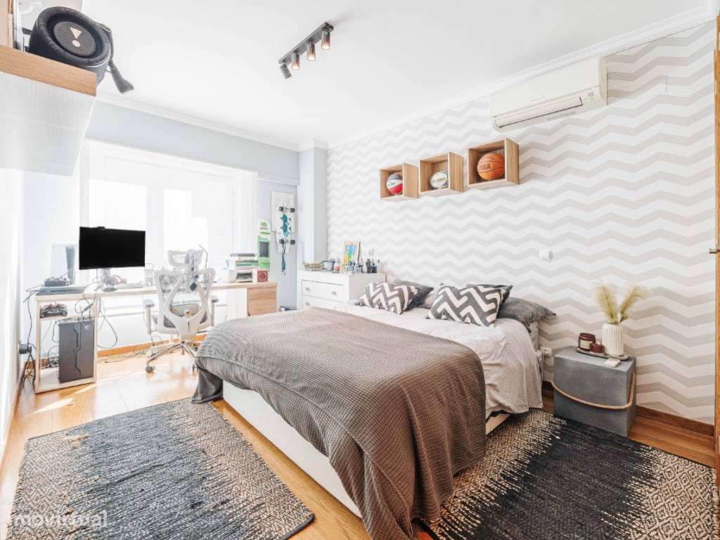 Apartamento T3 em Telheiras, Box e Excelente Exposição Solar - Opor...-14