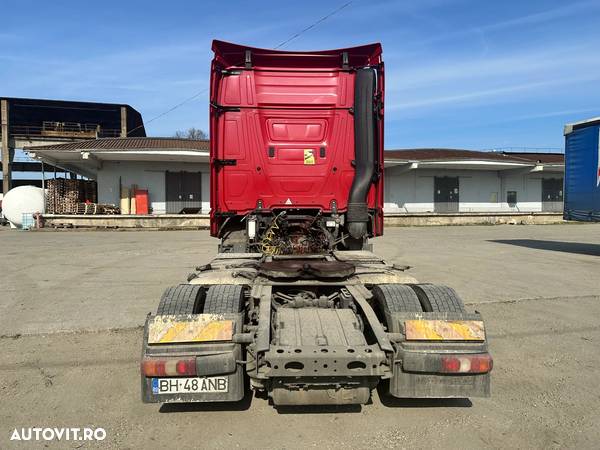 Mercedes-Benz ACTROS - 5