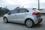 Kia Rio - 14