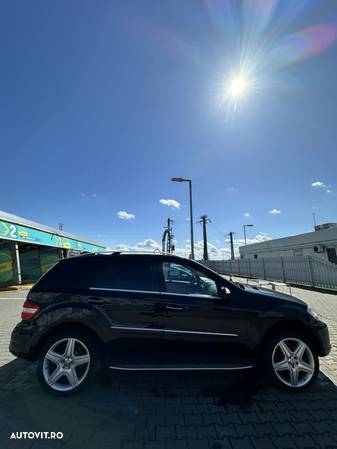 Mercedes-Benz ML 500 4MATIC 7G-TRONIC - 4