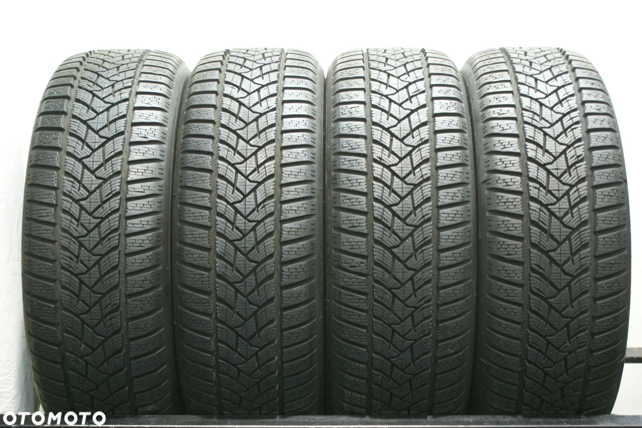 zimowe 215/60R16 DUNLOP WINTER SPORT 5 , 8,6mm - 1