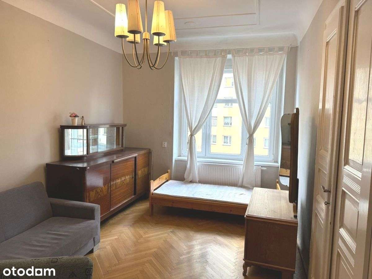 Mieszkanie 83m3 w ładnej kamienicy Huby-8