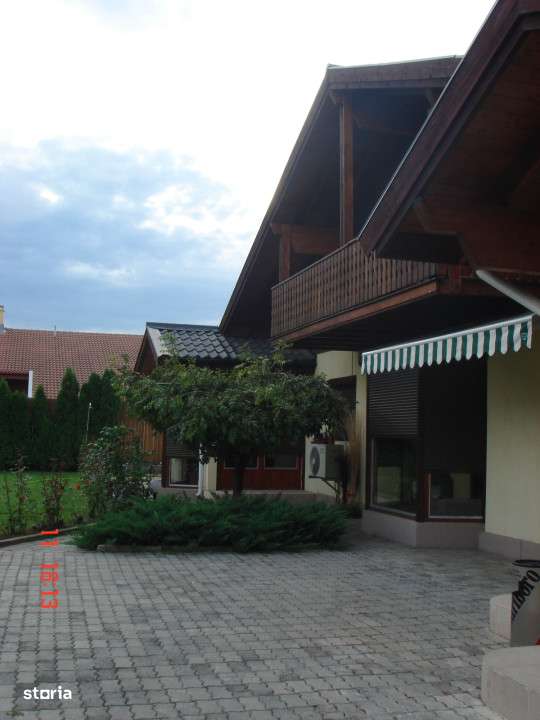 Vanzare Vila Otopeni - Imagine principală: 3/19