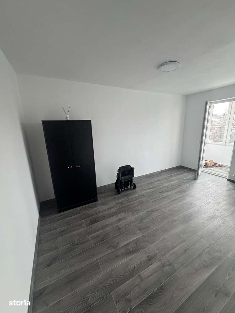 Garsonieră complet renovată-1