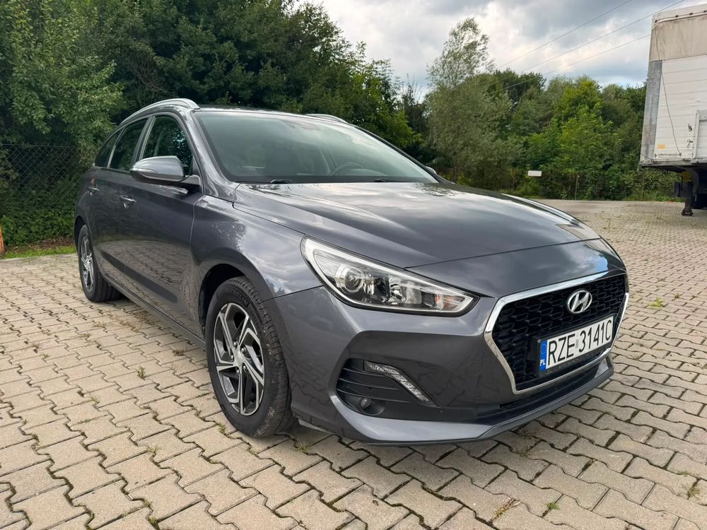 Hyundai i30 III (2017-) 1.4 Classic + 2020