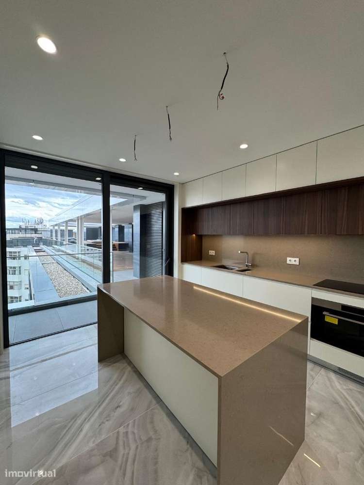 T4 Penthouse Gaia - Último Piso - Novo -Terraço 492 m2 Metro João Deus-19