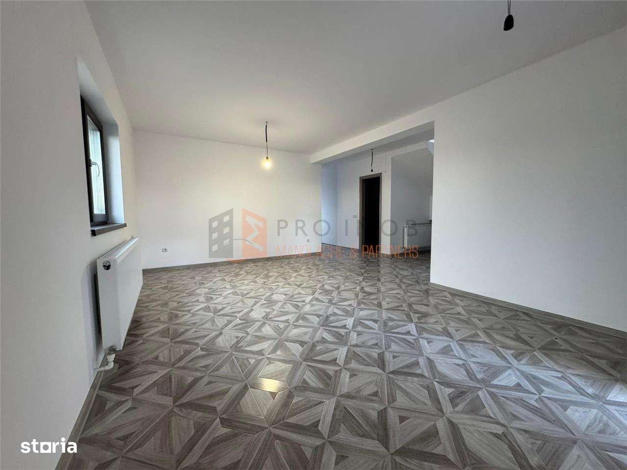 Exclusivitate! Casa tip P+1E+Pod zona Stalpu - Imagine principală: 3/20