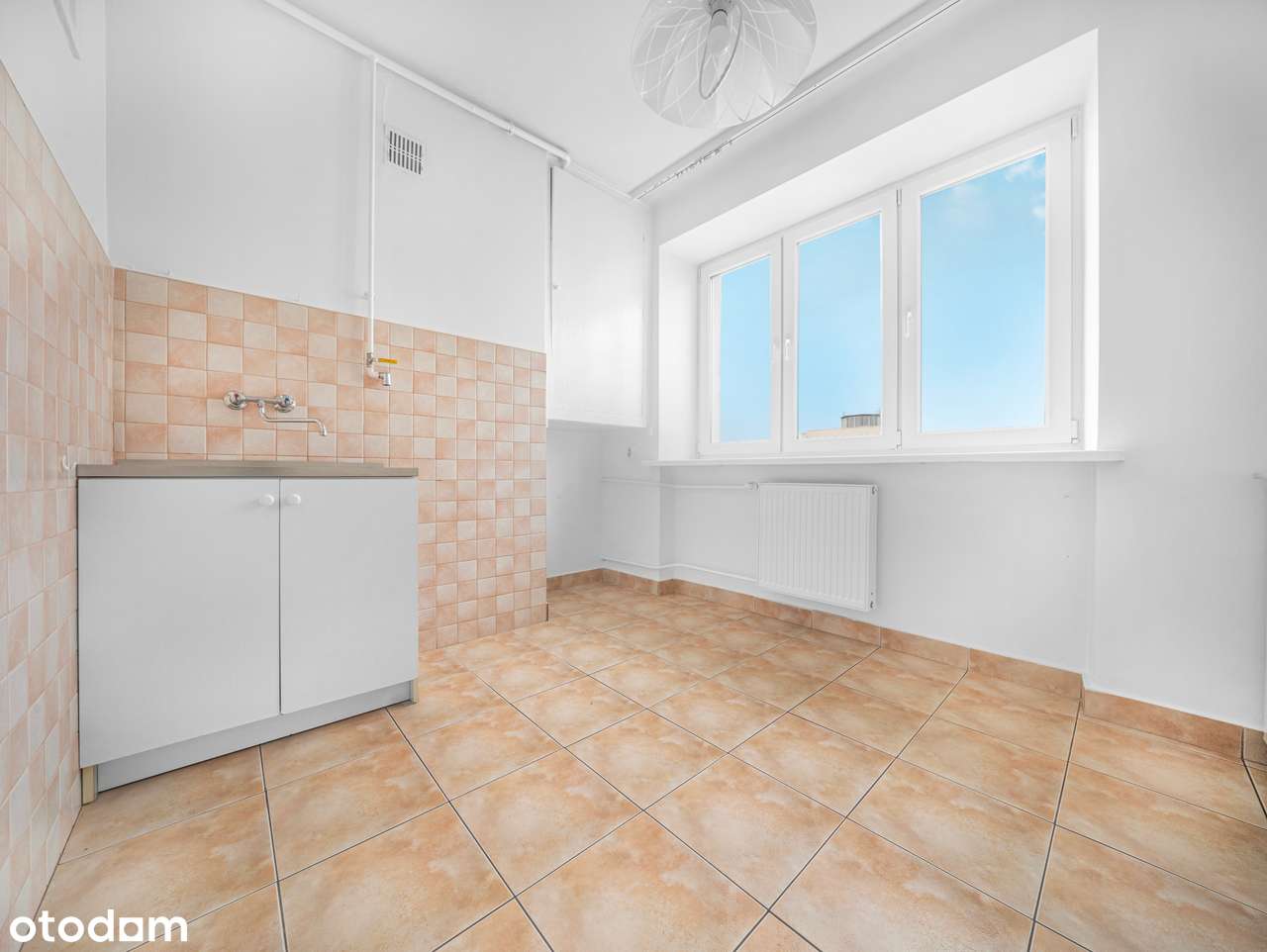 Bez prowizji| 2/3 pokoje przy centrum|-4