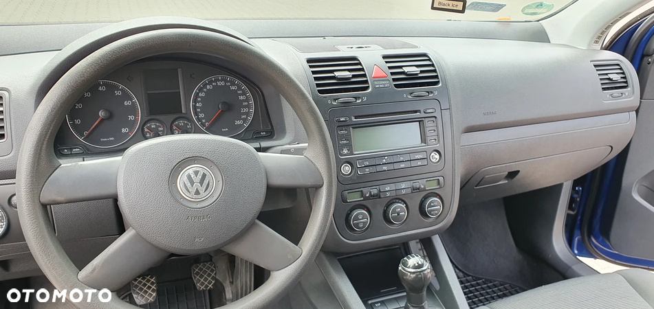 Volkswagen Golf 1.6 Trendline - 28