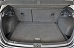 Volkswagen Golf 1.6 TDI Highline - 38