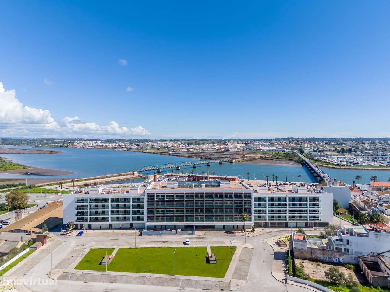 Novo Empreendimento na Zona Ribeirinha de Portimão – Espaço, Vista e Q - Grande imagem: 2/14