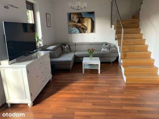 Segment skrajny 6 pokoi ,156m,garaż-1