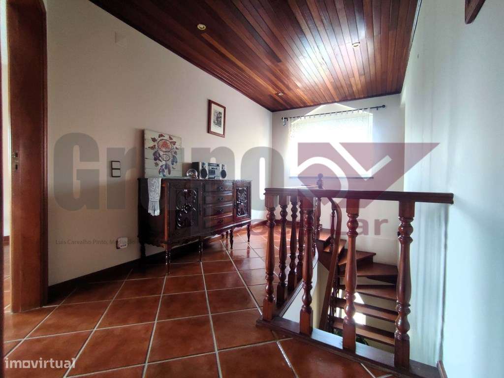 Moradia Isolada T5 com Garagem e anexo em Quinta do Conde-26