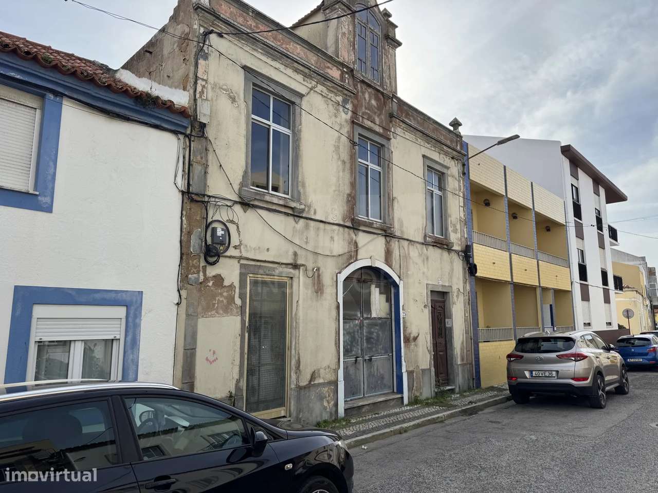 INVESTIMENTO: Prédio com projeto aprovado para 8 Apartamentos - Grande imagem: 3/33