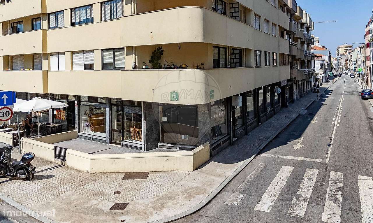 Loja  para arrendamento - Grande imagem: 3/13