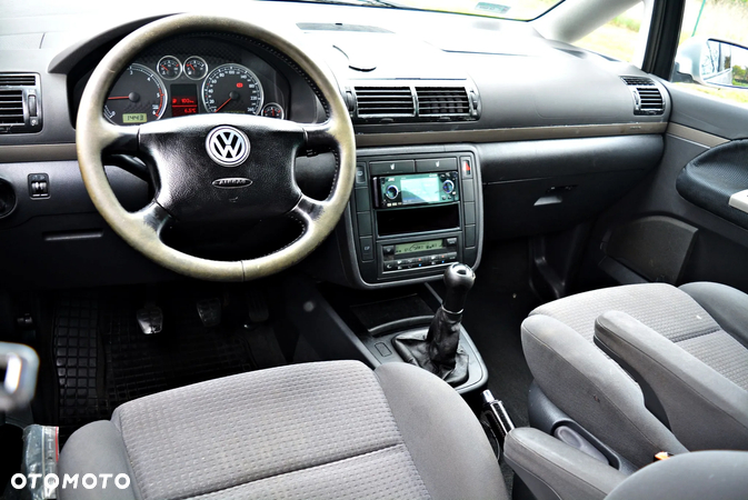 Volkswagen Sharan 1.9 TDI Comfortline - 8