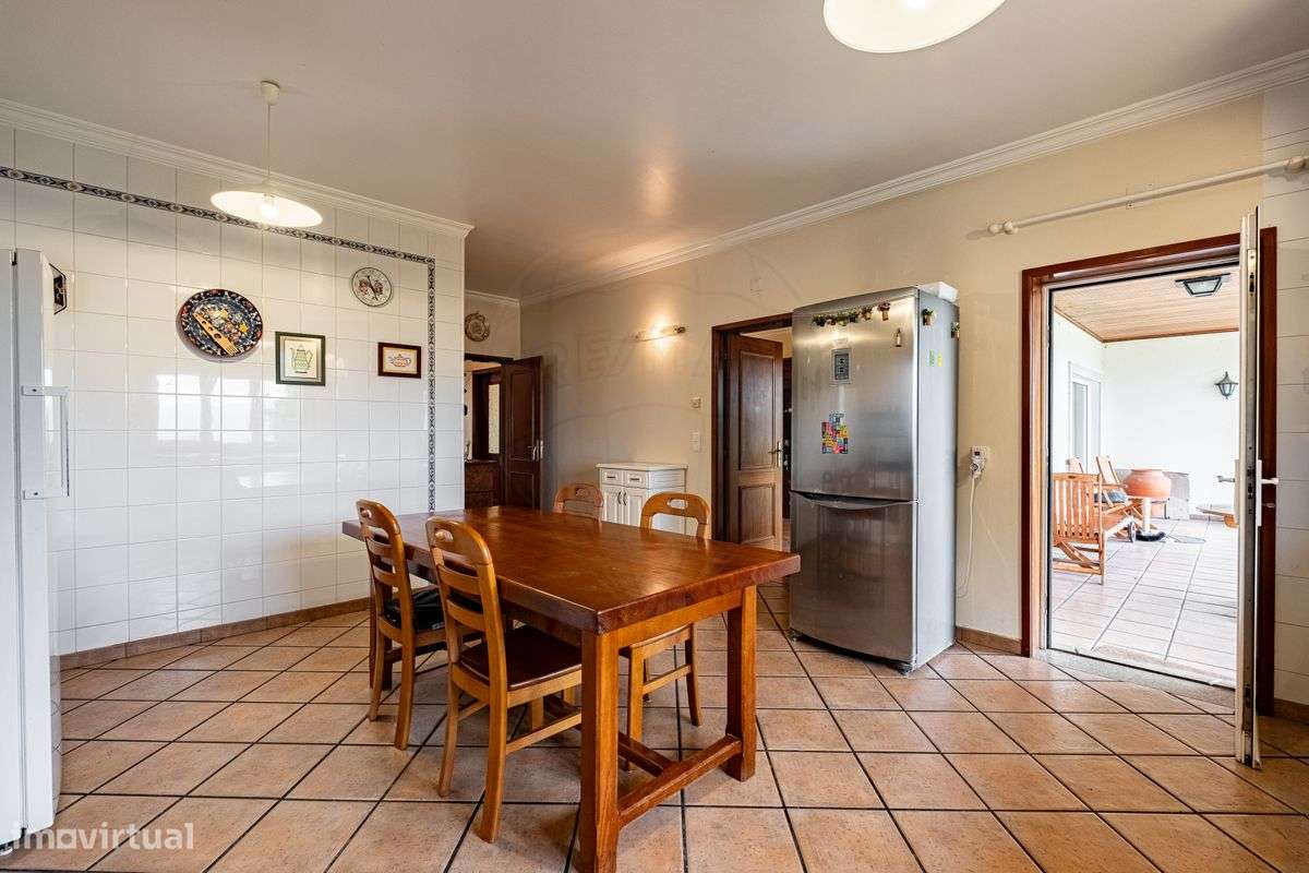 Moradia T4 para venda-11