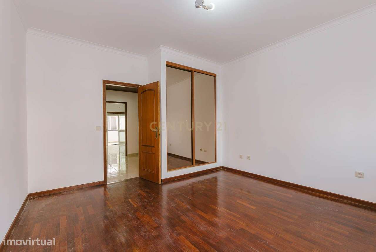 Apartamento T2 no Samouco com terraço - Grande imagem: 4/35