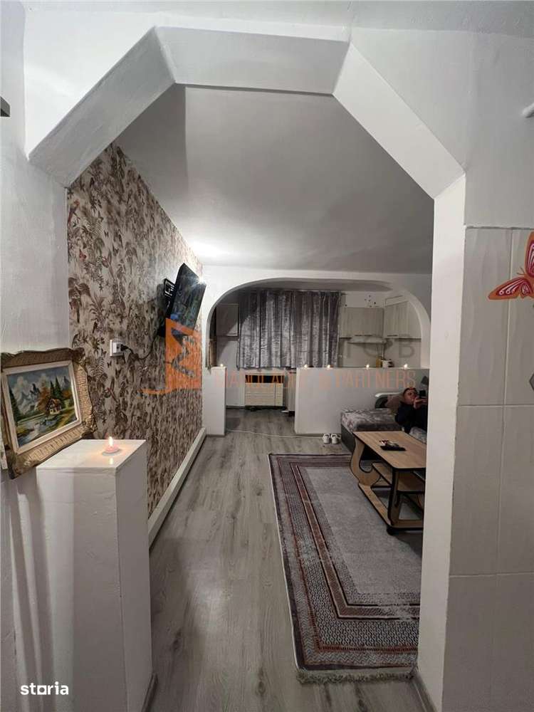 Camera de camin cartier Posta - Imagine principală: 5/7