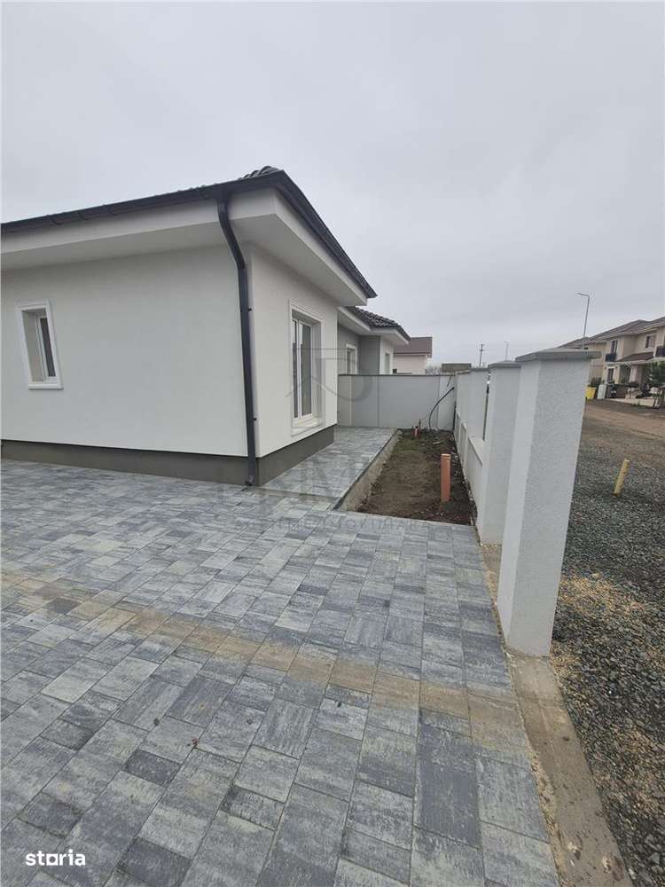 Duplex personalizare  interioara - 4 camere - toate utilitatile - Imagine principală: 3/15