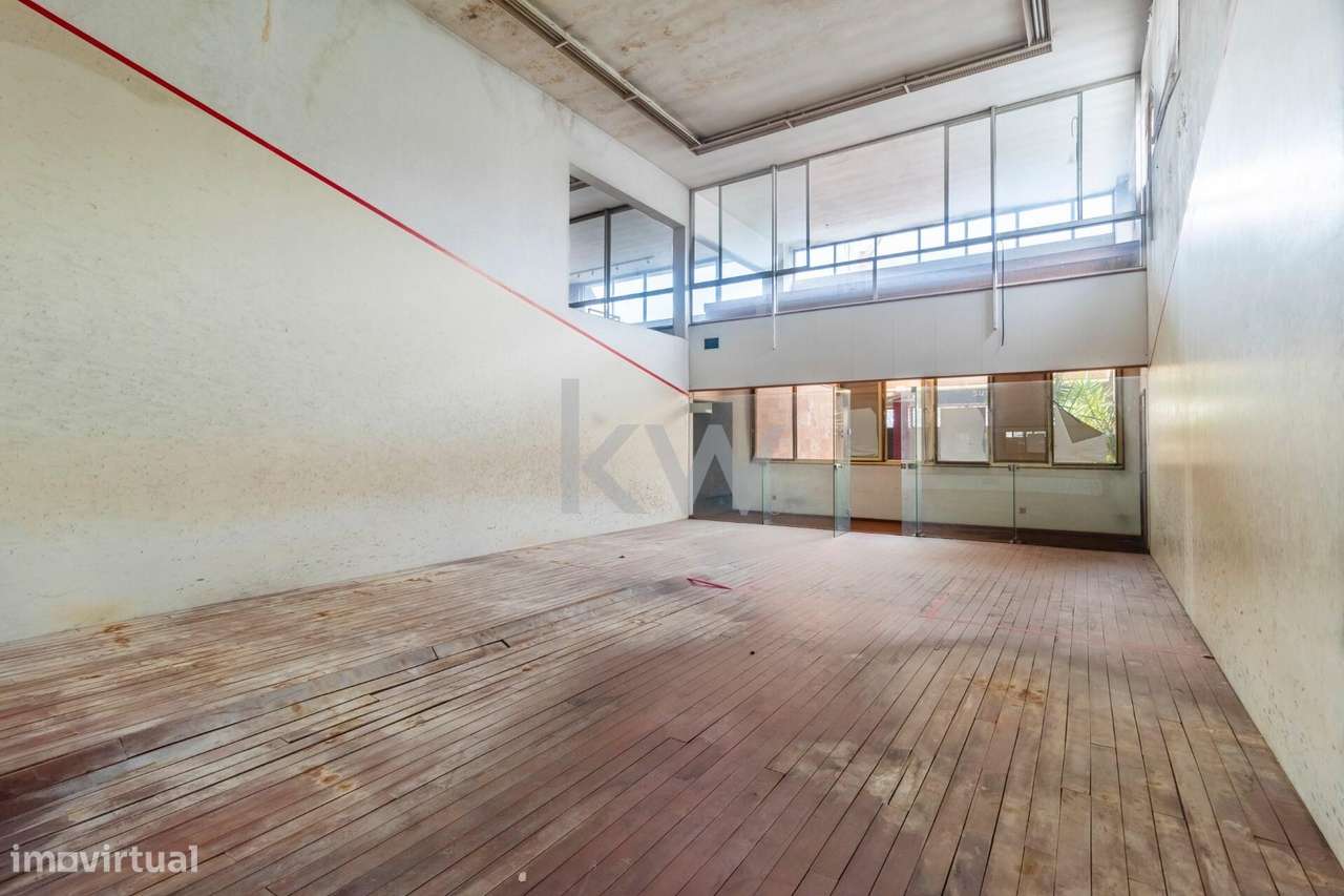 Investidores! Espaço Comercial com arrendamento por 20 anos! 7% de ren - Grande imagem: 3/36