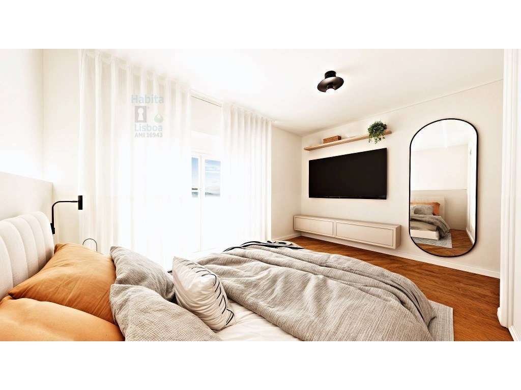 Espetacular Moradia T4 com Piscina e Jardim Exclusivo-17