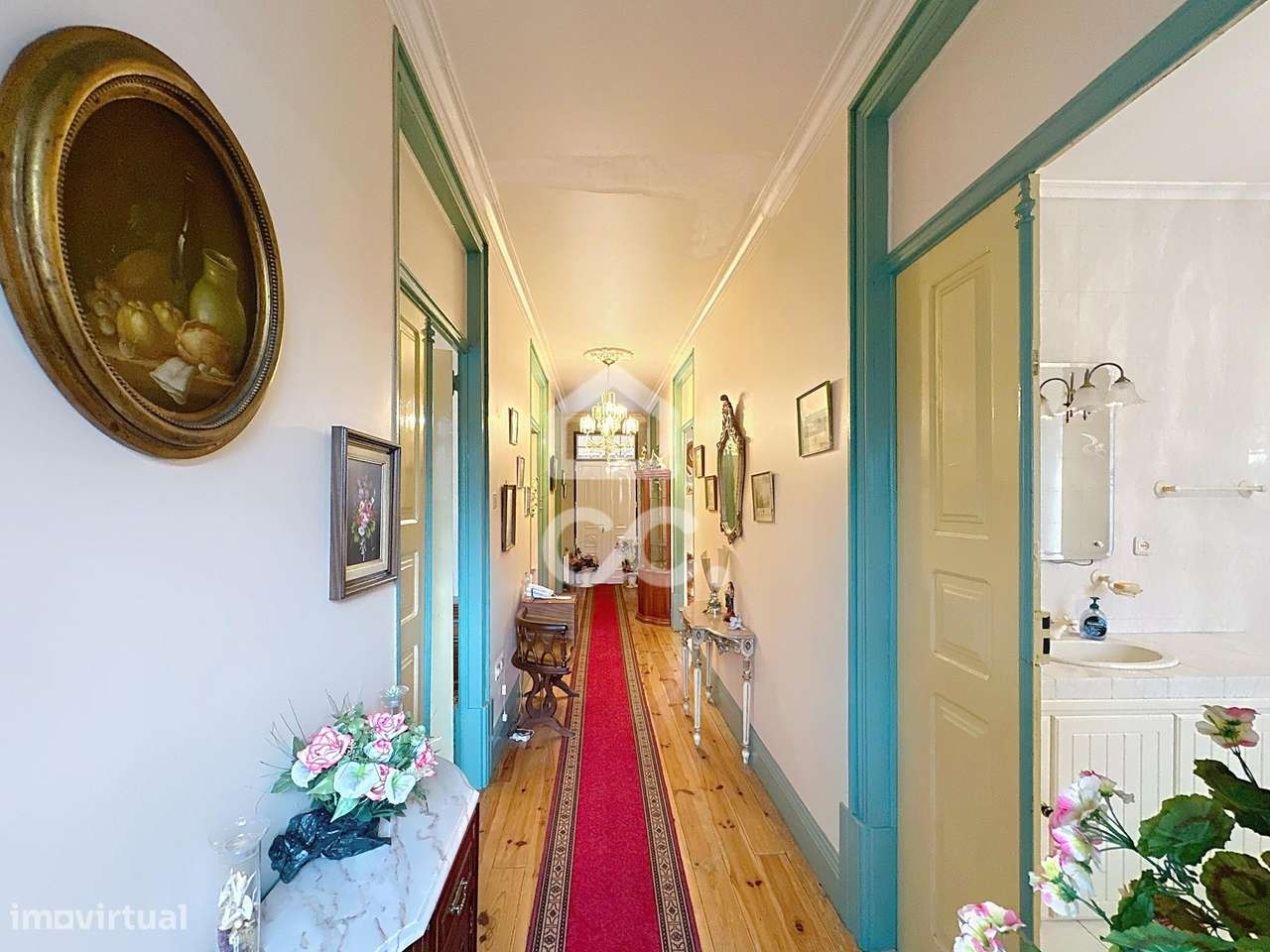 Moradia isolada restaurada com jardim , anexo e terreno - Grande imagem: 5/45